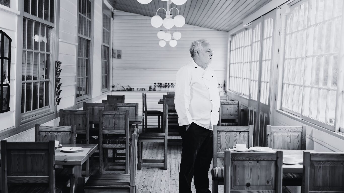Image for article: One Third of Hospitality Businesses in the Red